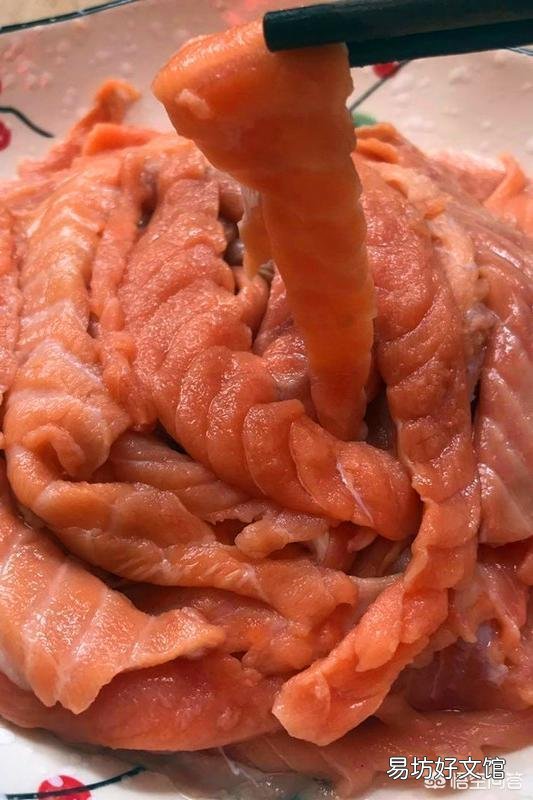 搅碎的鱼肉泥可以喂狗吗?