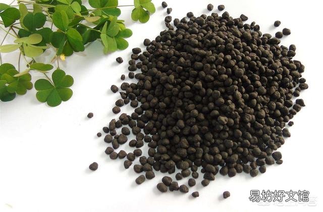 鱼塘施生物肥后多久能施改底解毒药物？