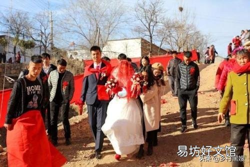 有些农村人盖了楼房,也买了10万以上的汽车,为什么还是娶不上媳妇?