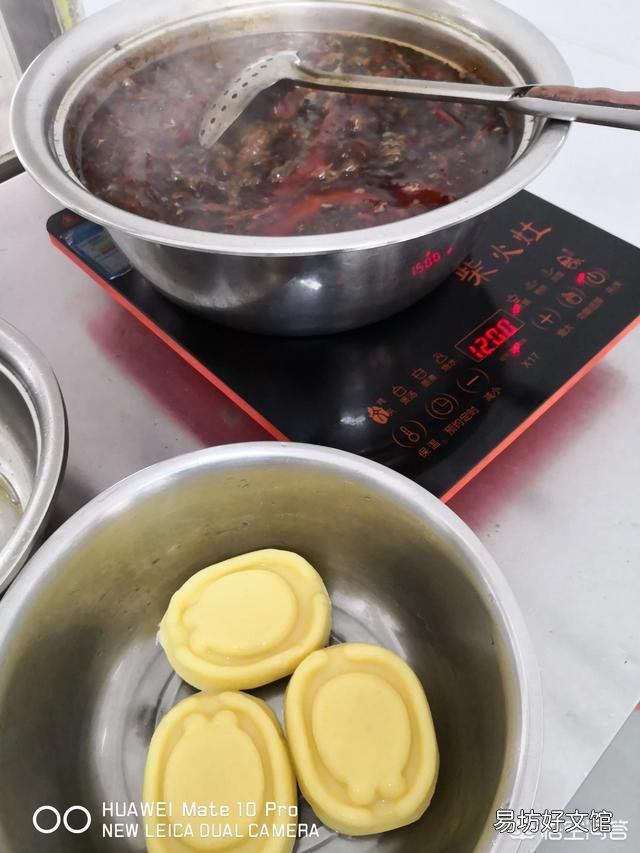 面对当前高风险和高收益,国内生猪企业是如何寻求平衡的?