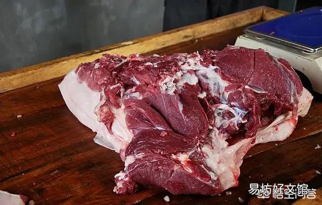 元旦将至,养猪户是该压栏,还是出栏?