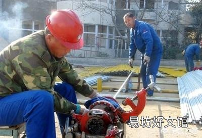 装天然气为什么要让农民交接口费三千元?这个收费合理吗?
