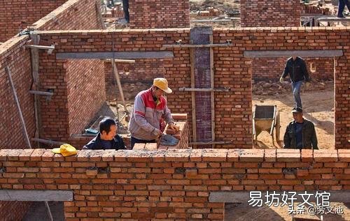 农村想要建房子,上半年建好,还是下半年建好呢?