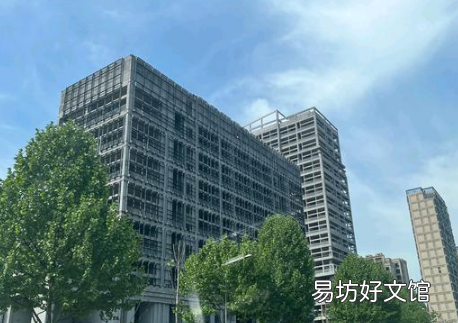 2022买二手房好还是新房好 2022年房价会暴跌吗最新消息