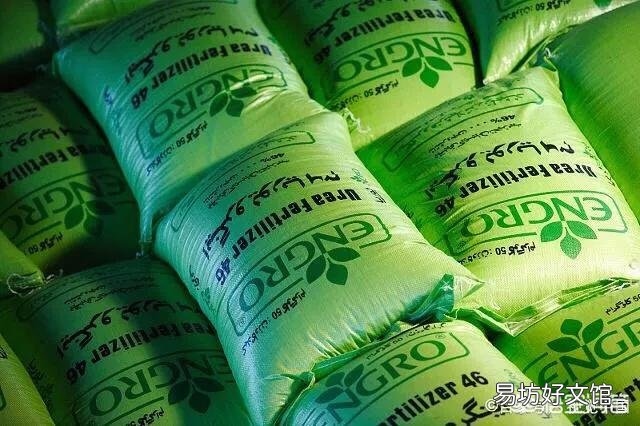 春玉米每亩用多少锍酸钾？