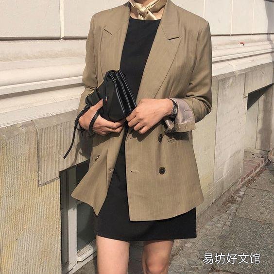 西装搭配什么裙子好看又能提升气质?