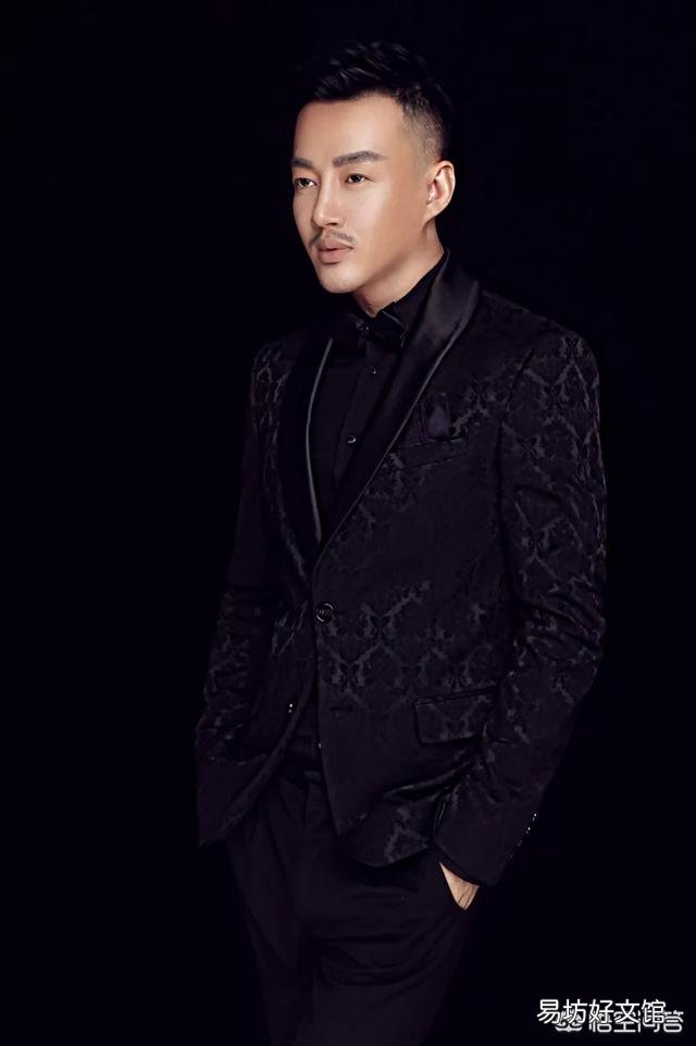 该如何搭配好一身男士西装?