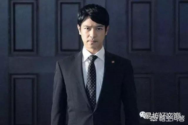 该如何搭配好一身男士西装?