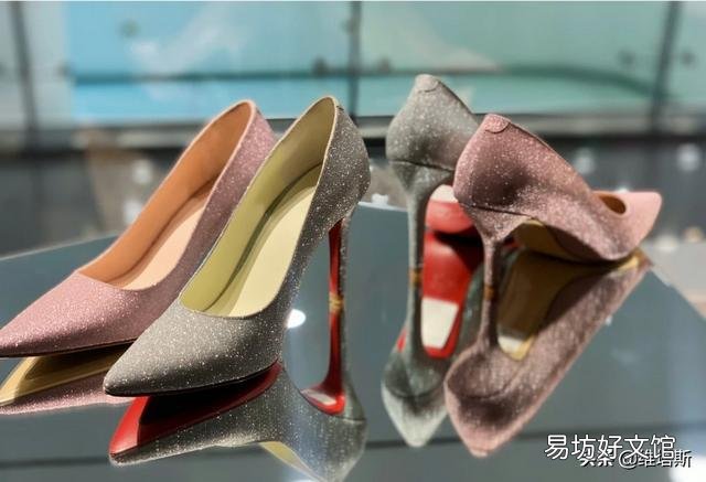 高跟鞋什么样的高度更加舒适呢?