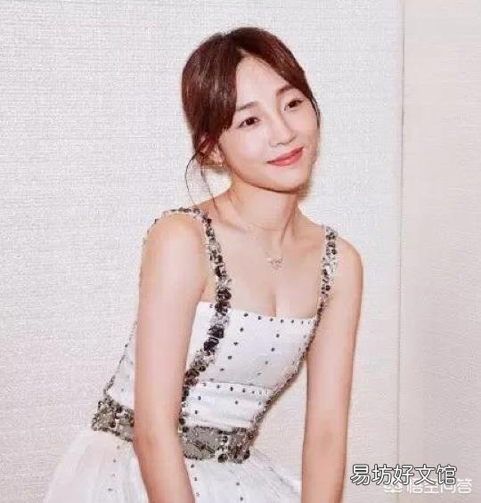 女生怎么根据脸型选择刘海?
