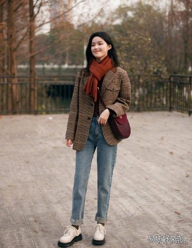 穿什么裤子既显身材又显瘦?