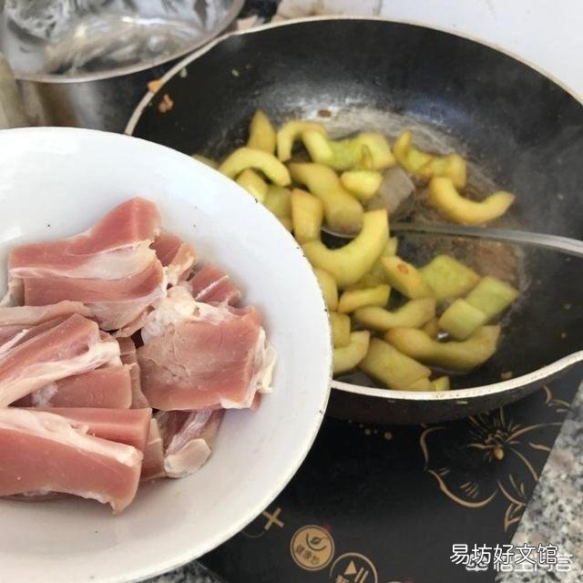 农村自家种植的黄瓜老了,还能吃吗?老黄瓜怎么做好吃?