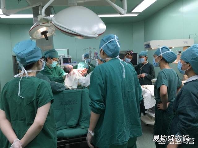 为什么现在在好多夫妻结婚好多年都没有生小孩子?