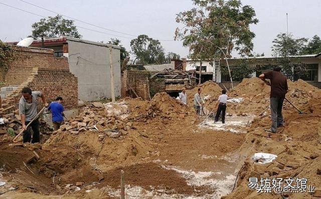 老地基不做地梁只做圈梁建二层合适吗？