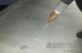 混凝土表面泛白是淋水太晚的吗?