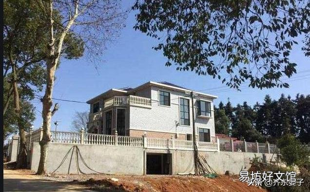 在农村里建房子,挖一个地下室用来停车或者是储备东西,好不好呢?