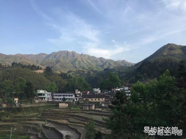 农村建房需要几十万,为什么农民不去买房,要自己建呢?