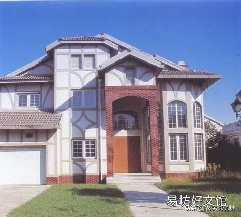 地基四间房,大门应该留在哪一间比较方便?