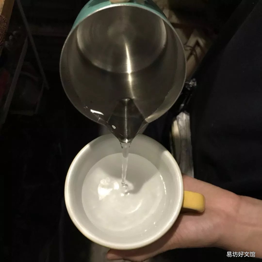免费教你制作拿铁咖啡 热拿铁咖啡的做法及步骤