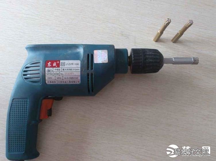 教你瓷砖打孔技巧 瓷砖钻孔器怎么使用