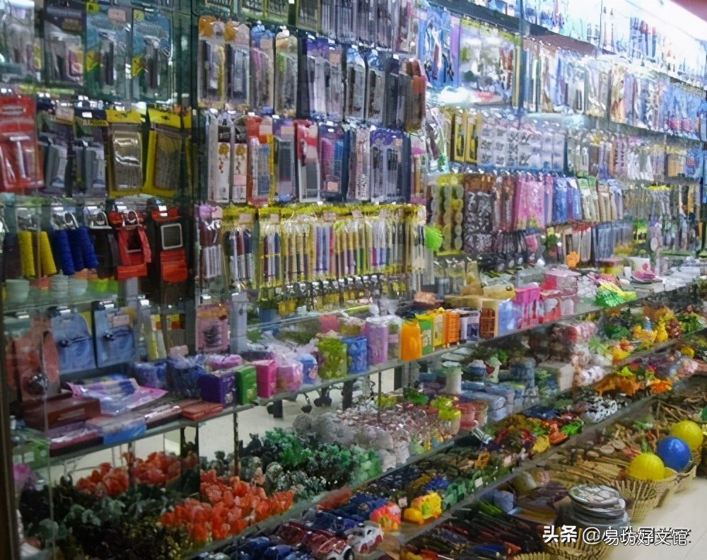 二元店利润分析 小物品批发二元店一年挣多少钱