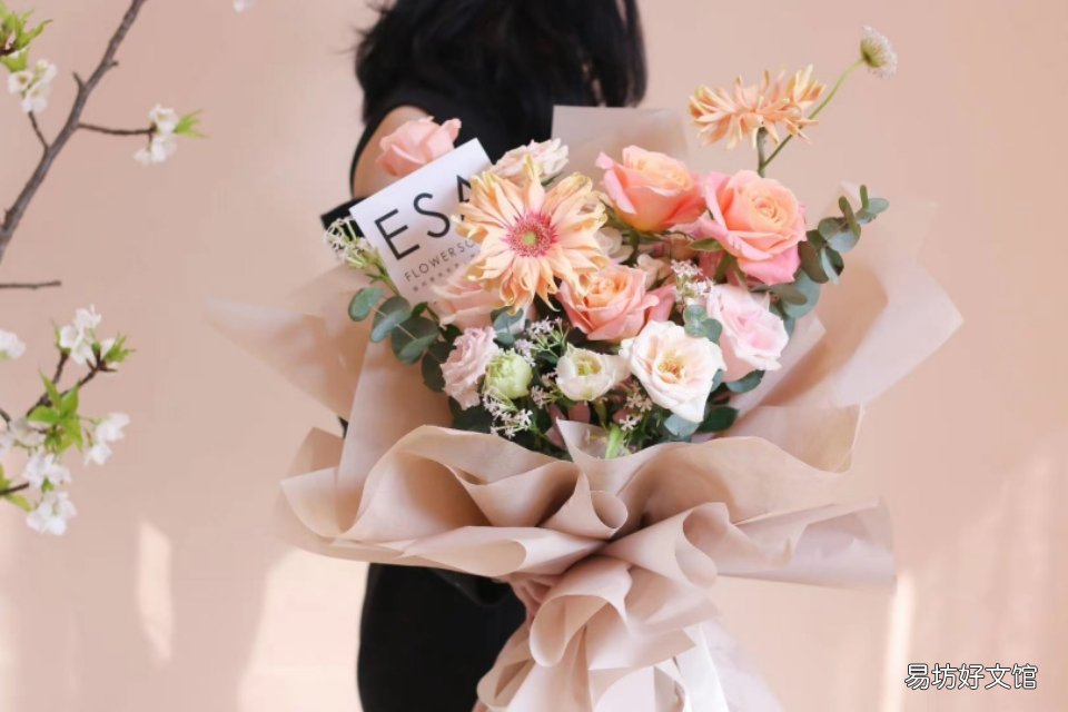 开花店必知的5个前期准备 开花店需要准备什么条件