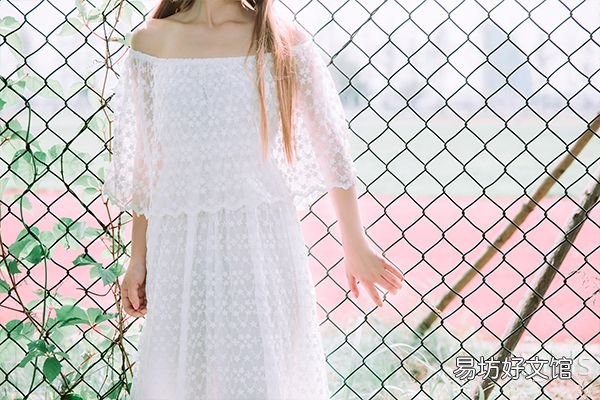 教你每天切换不同style 初秋穿什么颜色好看又应景
