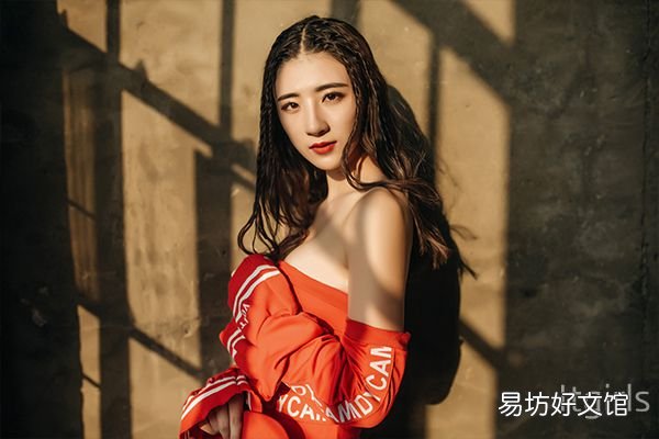 教你轻松赶走吊带杀手 腋下有肉怎么减肥