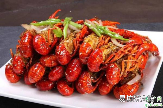 小龙虾处理完必须马上做吗?现做现吃味道好!(小龙虾吃起来是比较麻烦的,尤其是前期的清洗和处理,这个是比较重要的一个环节,