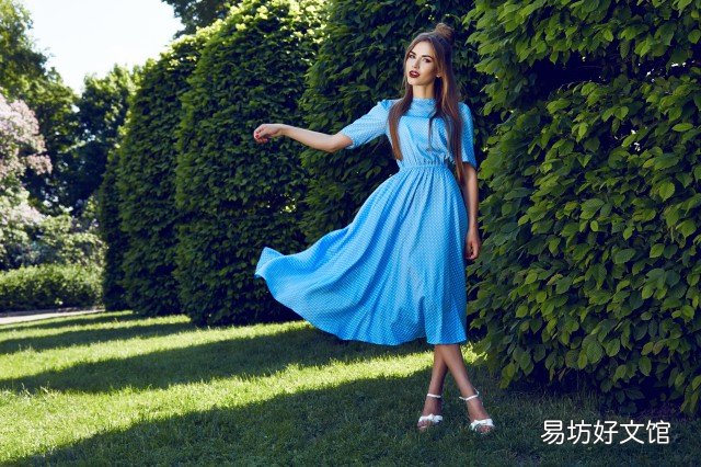 年纪不能阻挡优女性的优雅 中年女人如何穿才优雅