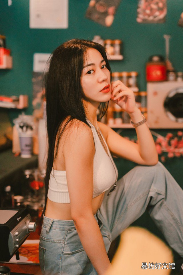 怎么穿搭出女人味 女人味十足的穿搭