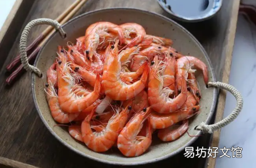 煮熟的虾放冰箱冷藏还是冷冻 虾煮熟后能放冰箱多久