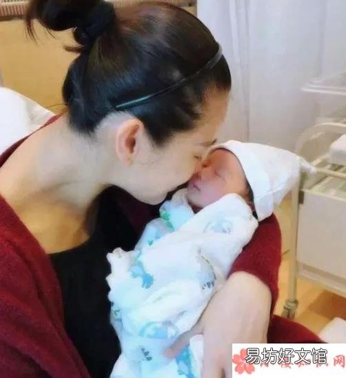 如何保护宝宝的眼睛 为什么胡杏儿宝宝的婴儿房壁灯不妥