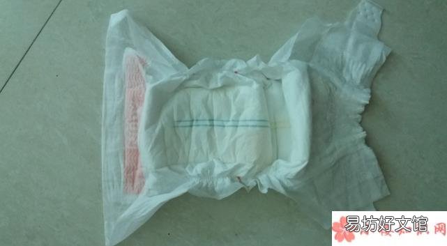 Nuby铂金纸尿裤深度测评 Nuby纸尿裤和白帮好奇金装花王哪个好