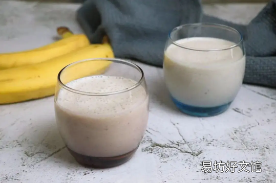 香蕉奶昔怎么做更好喝 香蕉奶昔用酸奶还是纯奶