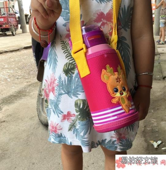 儿童保温杯带吸管哪个品牌好 拾喜儿童保温杯怎么样
