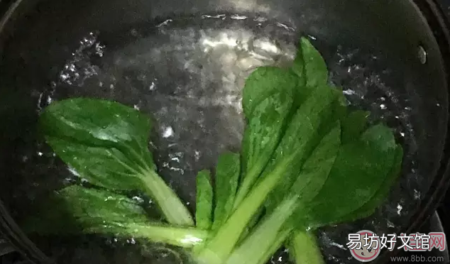 酸奶青菜营养丰富 宝宝辅食酸奶饼