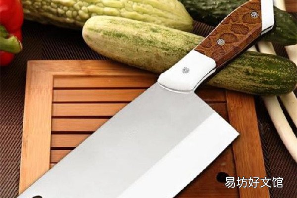 菜刀切到手指处理方法 菜刀切手会留疤吗