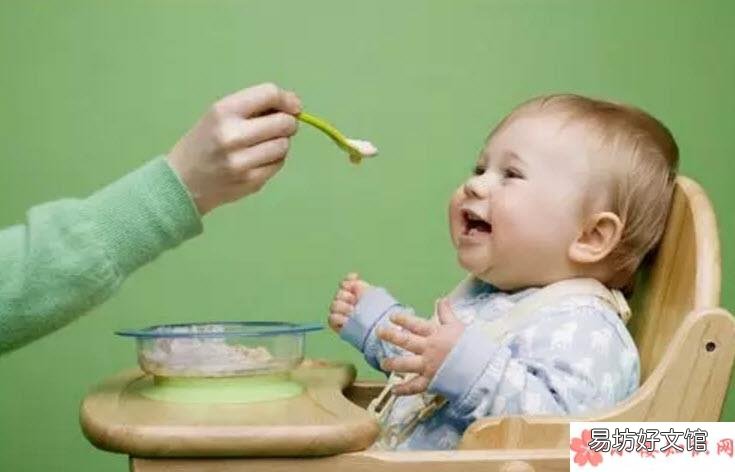 宝宝多大可以吃油 宝宝辅食里要不要放油
