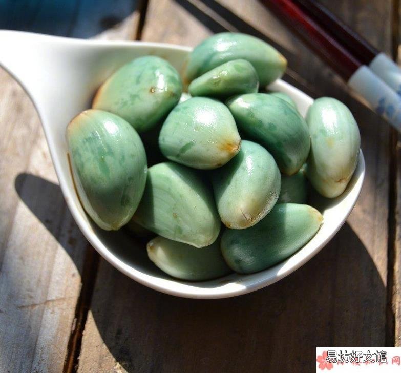 多吃腊八蒜有什么好处 腊八蒜中首次发现活性肽