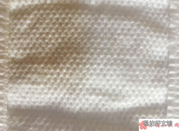 一朵纸尿裤会漏尿吗 一朵纸尿裤和花王比较怎么样哪个好