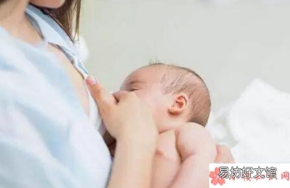乳房里的奶水時間長了會餿掉嗎 為什么長時間不排出的乳汁會變濃