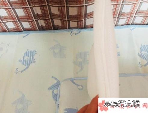 宝宝睡冰丝凉席好不好 给宝宝选择冰丝凉席怎么样呢