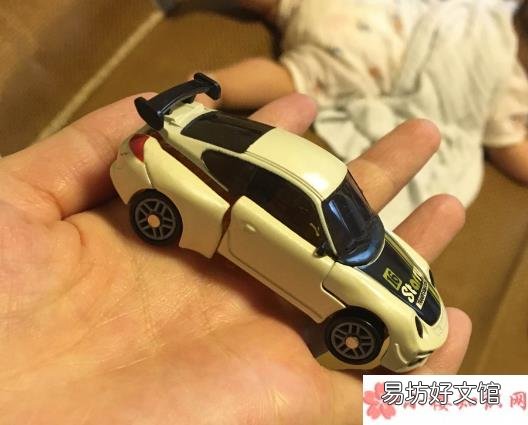 RASTAR变形玩具汽车宝宝喜欢吗 RASTAR变形玩具汽车怎么样
