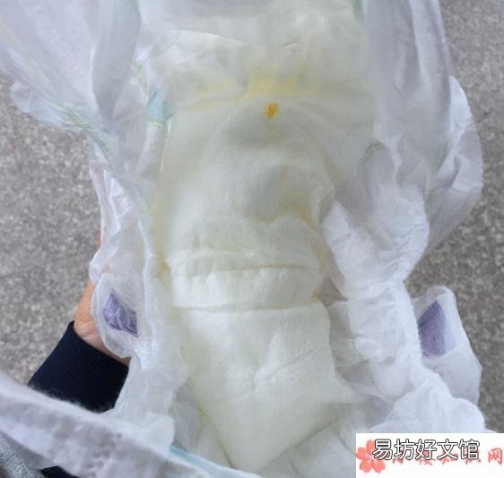 丽贝乐纸尿裤宝宝用着舒服吗 丽贝乐纸尿裤会红屁股吗