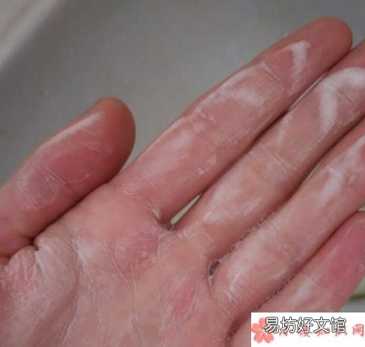 本草纲目艾草婴儿沐浴露好用吗 本草纲目艾草婴儿沐浴露怎么样