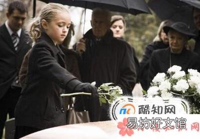 女士参加葬礼有哪些注意事项