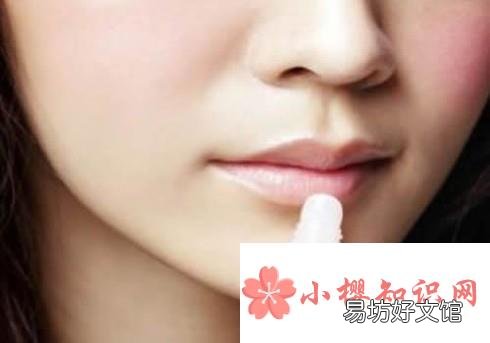 嘴巴总是很干怎么办