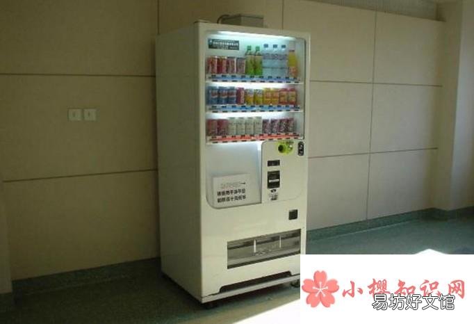 为什么日本喜欢把东西都装进自动售货机卖？