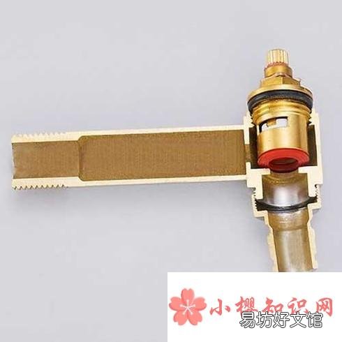洗衣机进水不停自动放水故障